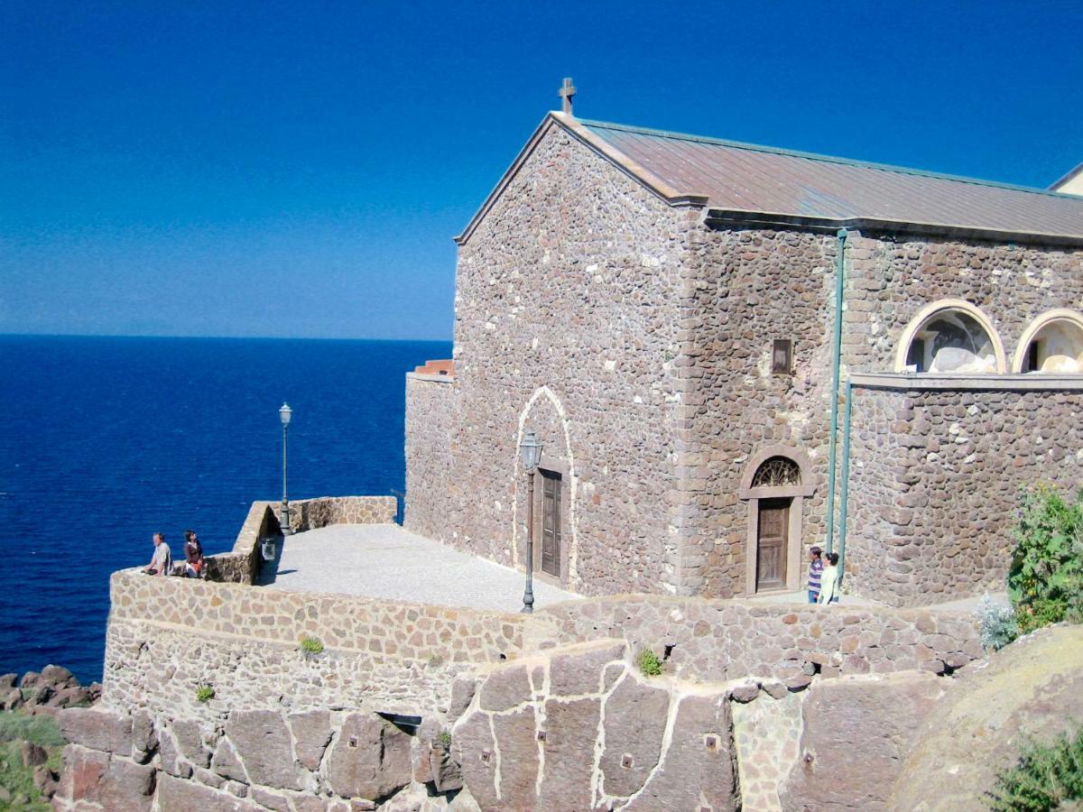 Appartamento Aria 150m dal mare Castelsardo Exterior foto